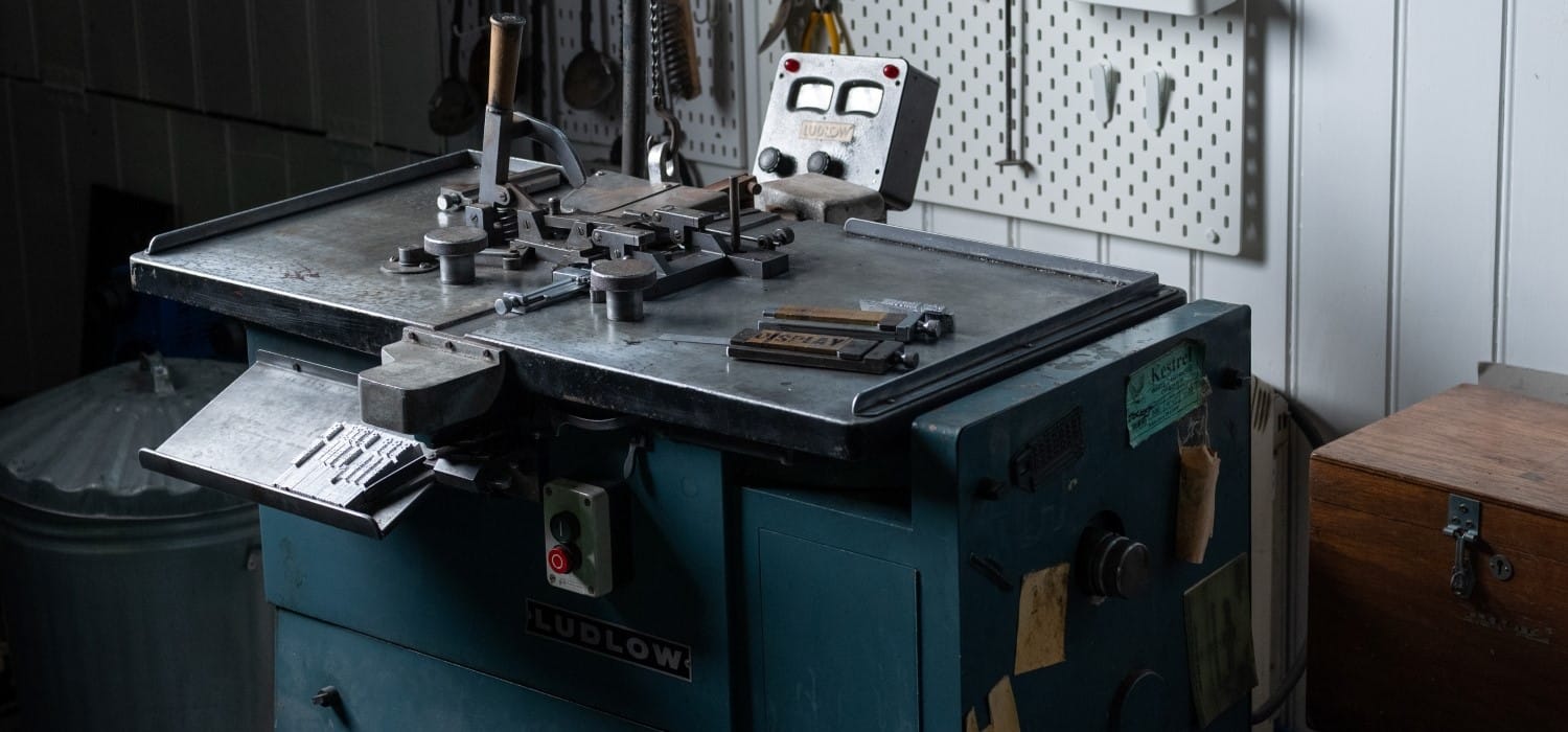 Ludlow typecaster machine