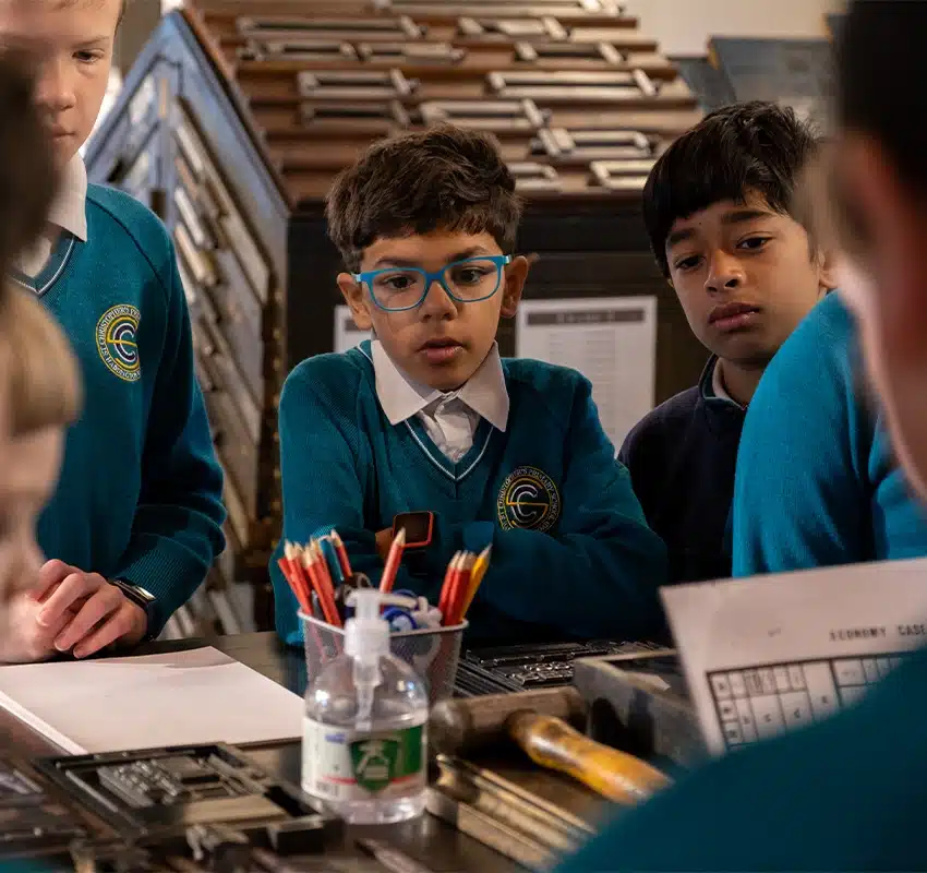 Primary school tour at the print museum