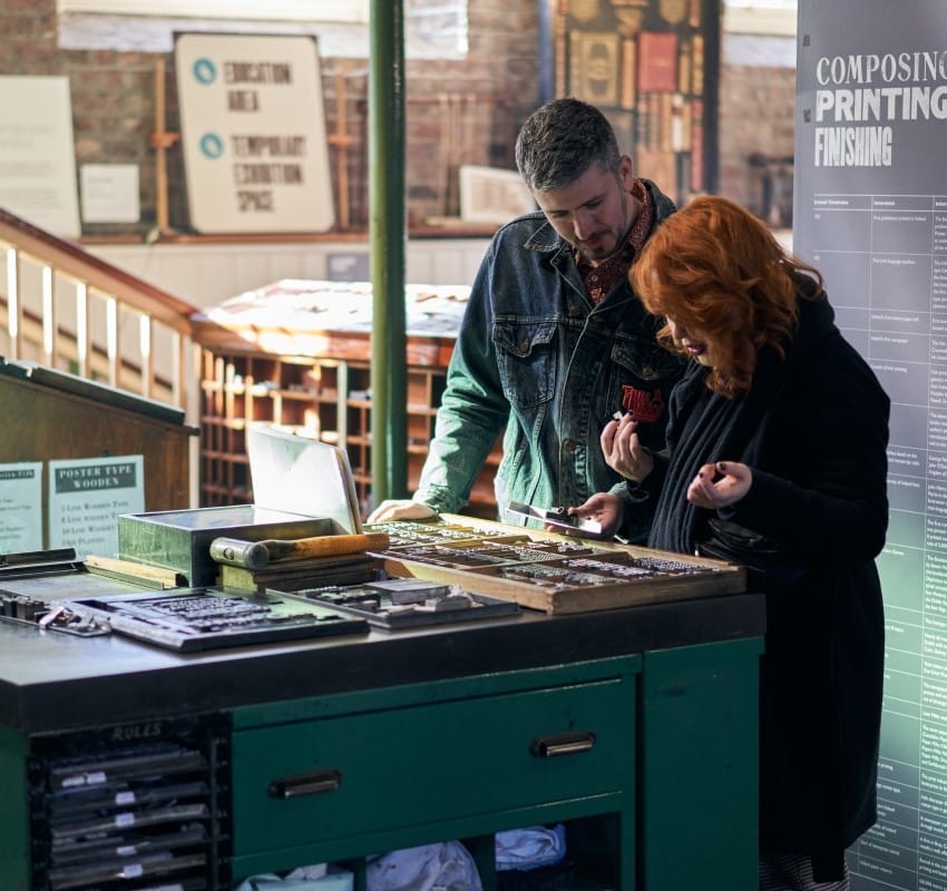 visitors composing type