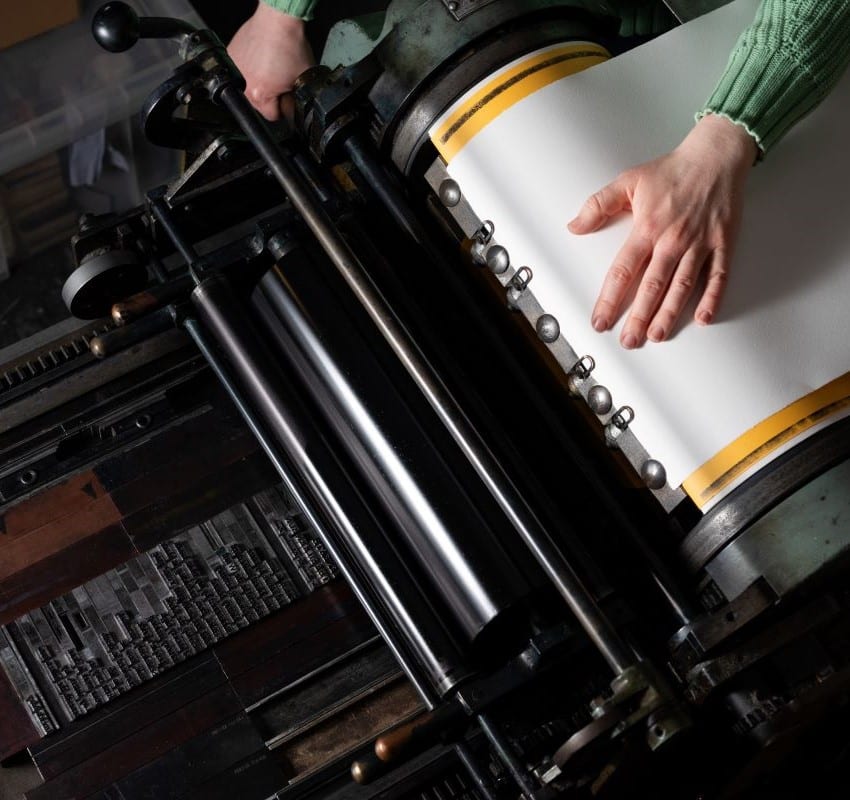 Printing Beneath the Silken Sun at the National Print Museum