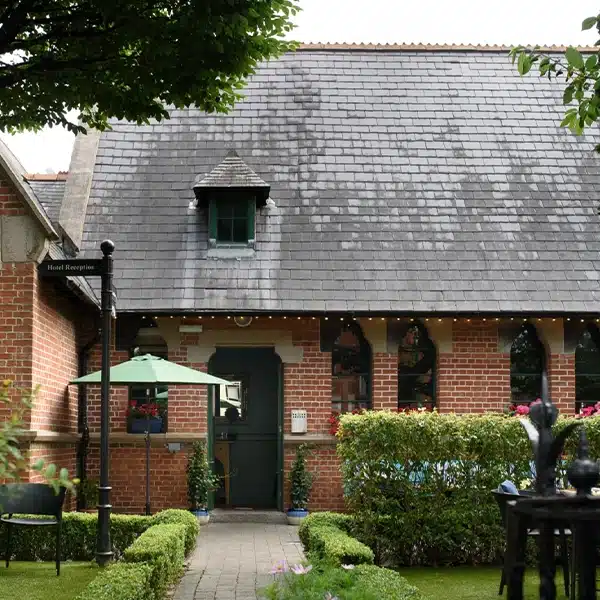 Schoolhouse Hotel